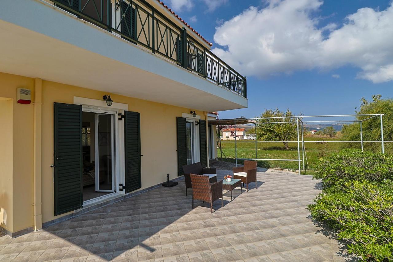 Villa Virginia Lixouri Exterior foto